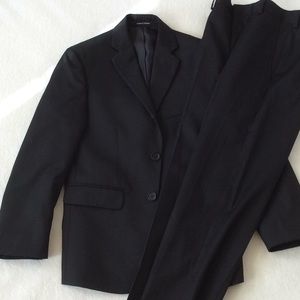Boys 2pc suit size 8